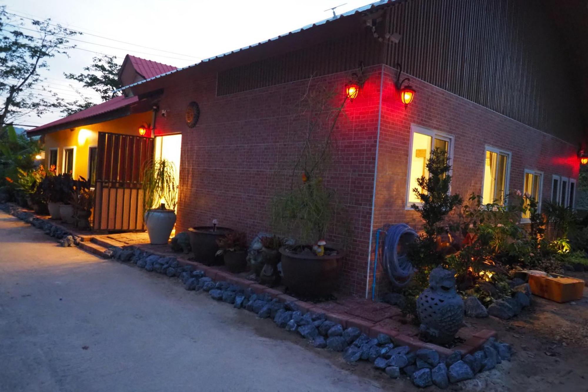 Villa Omloft Phuket Exterior foto